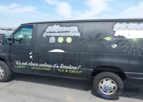 2008 Ford E-350 Super Duty Commercial z USA, uszkodzony, nr VIN 1FTSS34P48DA63120